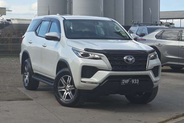 2025 Toyota Fortuner GX GUN156R