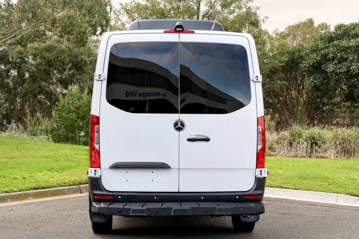 2020 Mercedes-Benz Sprinter 419CDI VS30 MWB Low Roof image 5