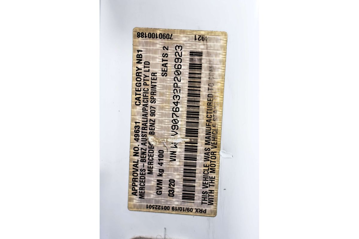 2020 Mercedes-Benz Sprinter 419CDI VS30 MWB Low Roof image 14