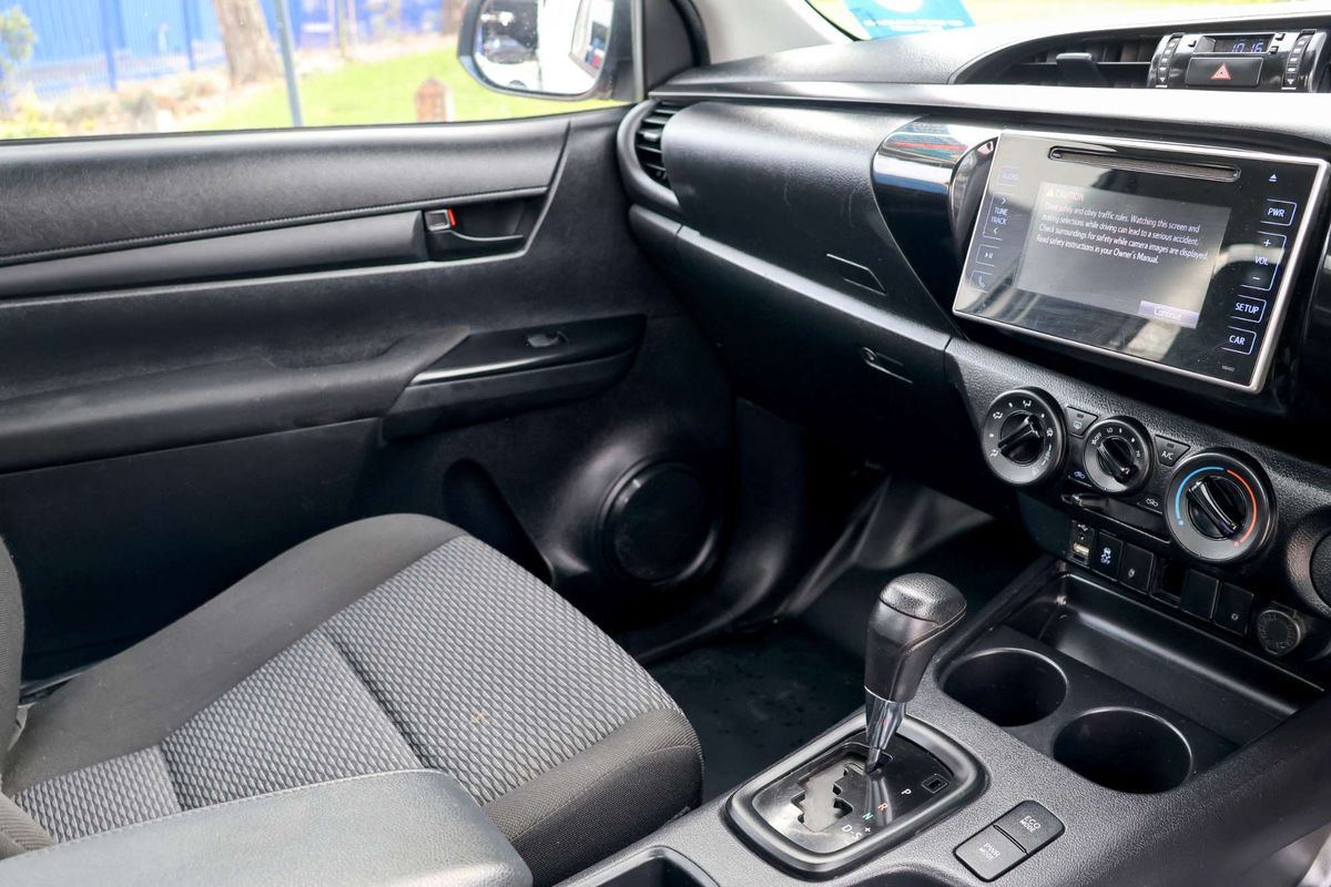 2019 Toyota Hilux Workmate TGN121R Rear Wheel Drive image 14