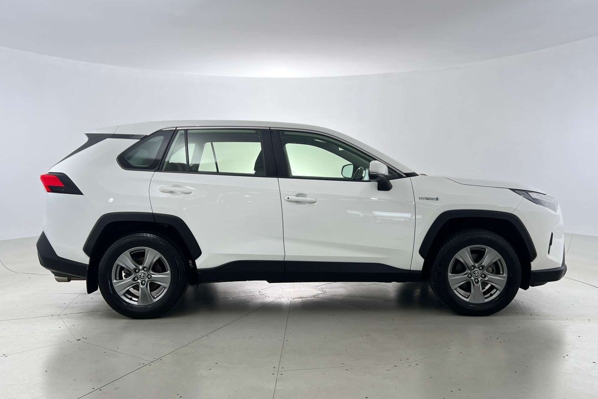 2022 Toyota RAV4 GX AXAH52R