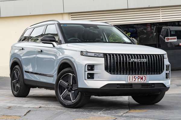 2025 OMODA JAECOO J7 SHS Track