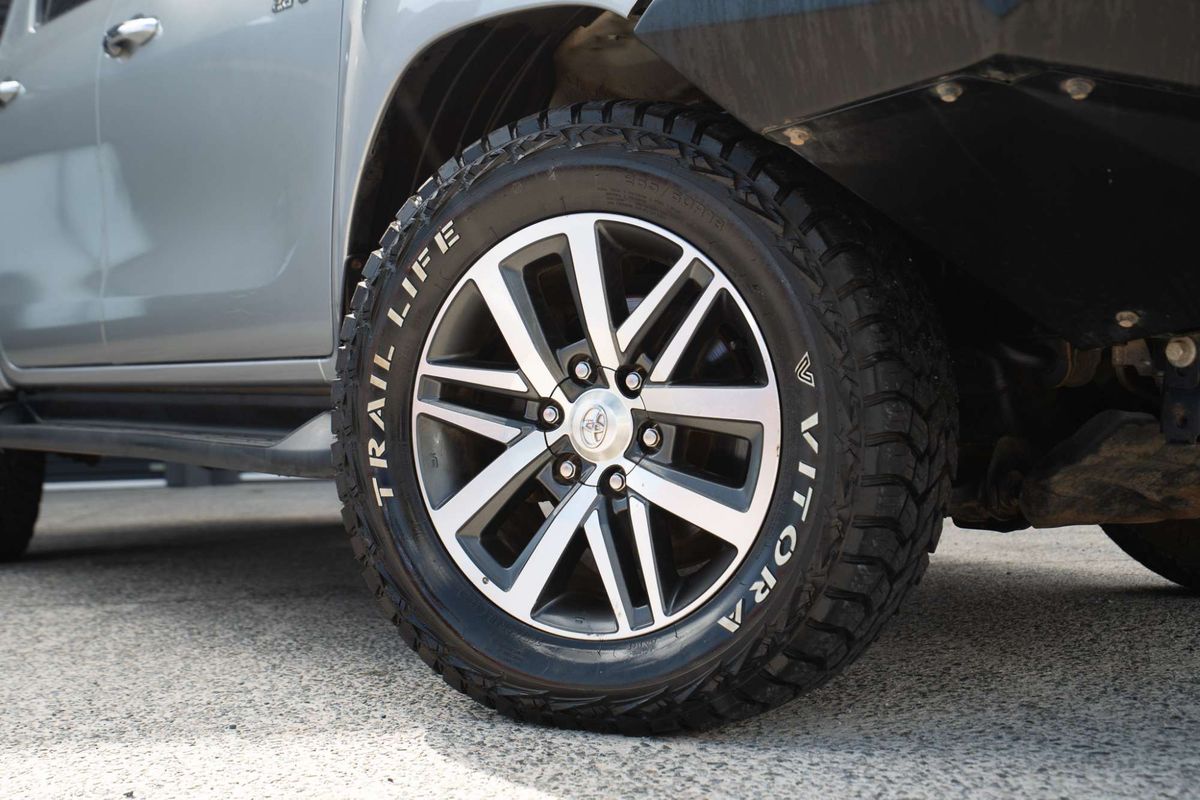 2016 Toyota Hilux SR5 GUN126R 4X4