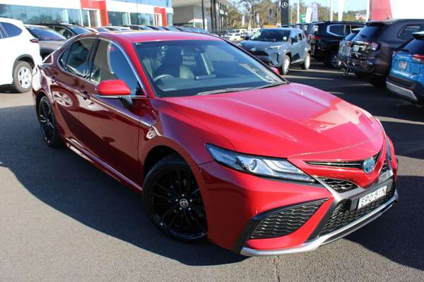 2021 Toyota Camry SX AXVH70R