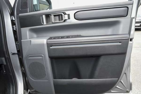 2025 Kia Tasman S TK 4X4 thumb-15