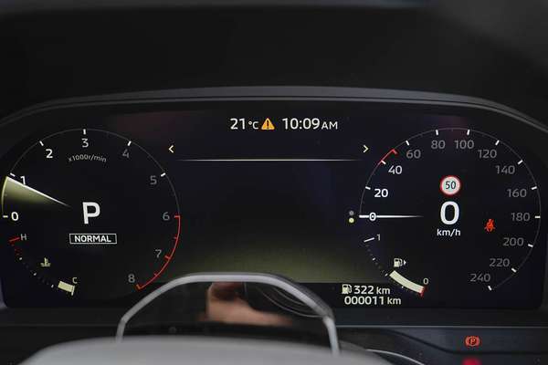 2026 Mitsubishi Outlander ES ZM thumb-9