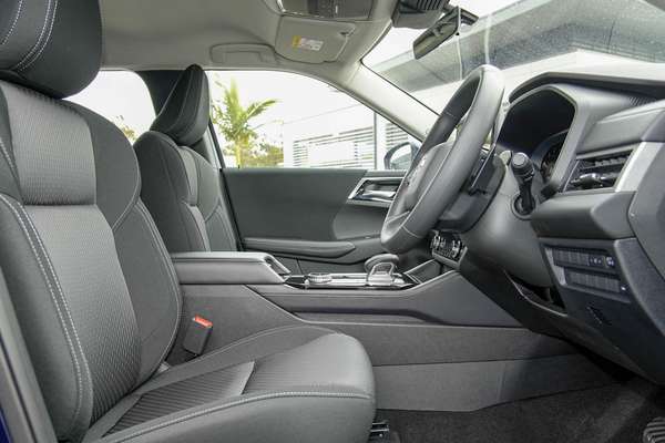2026 Mitsubishi Outlander ES ZM thumb-8