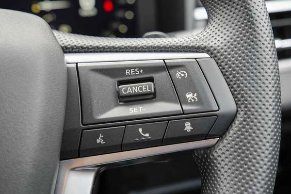 2026 Mitsubishi Outlander ES ZM thumb-12
