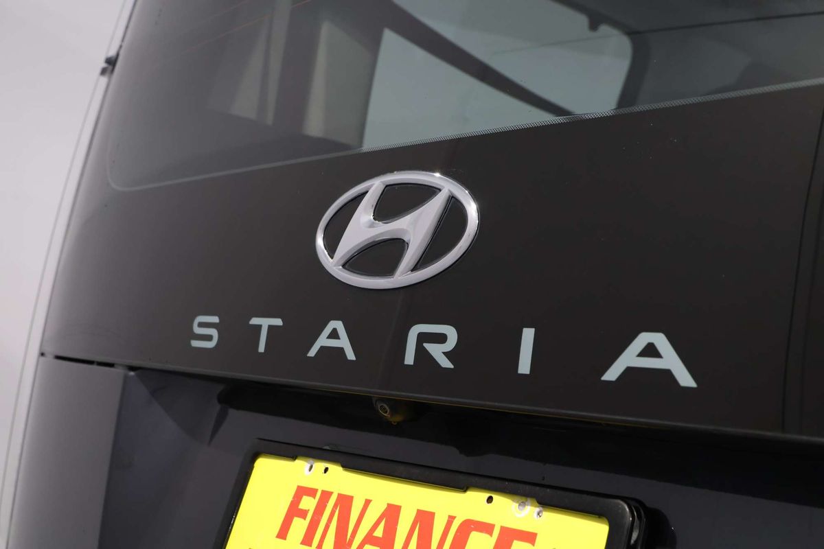 2021 Hyundai STARIA Highlander US4.V1