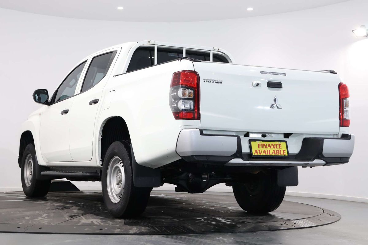 2021 Mitsubishi Triton GLX MR Rear Wheel Drive