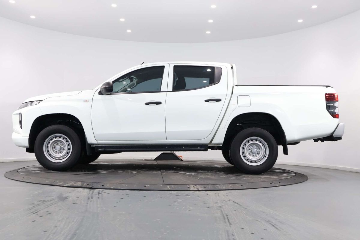 2021 Mitsubishi Triton GLX MR Rear Wheel Drive