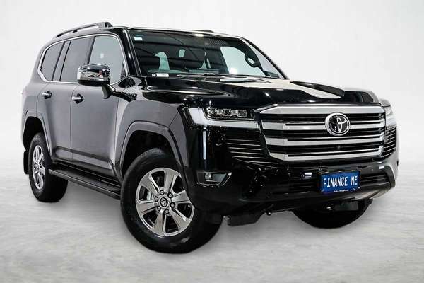 2024 Toyota Landcruiser Sahara FJA300R