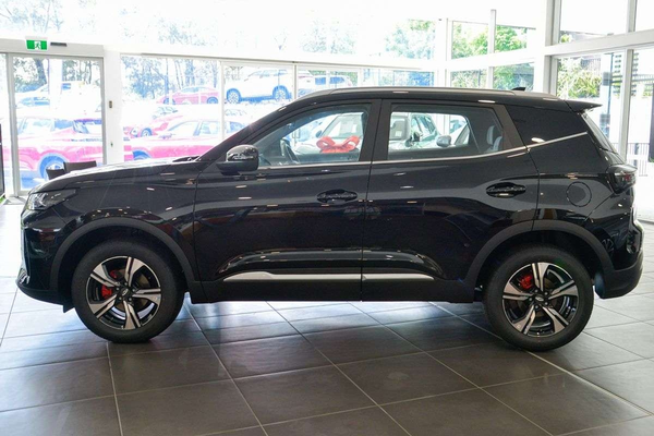 2026 Chery Tiggo 4 Urban thumb-3
