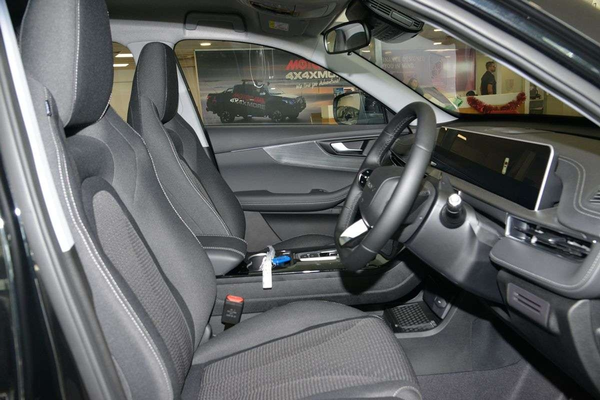 2026 Chery Tiggo 4 Urban thumb-8