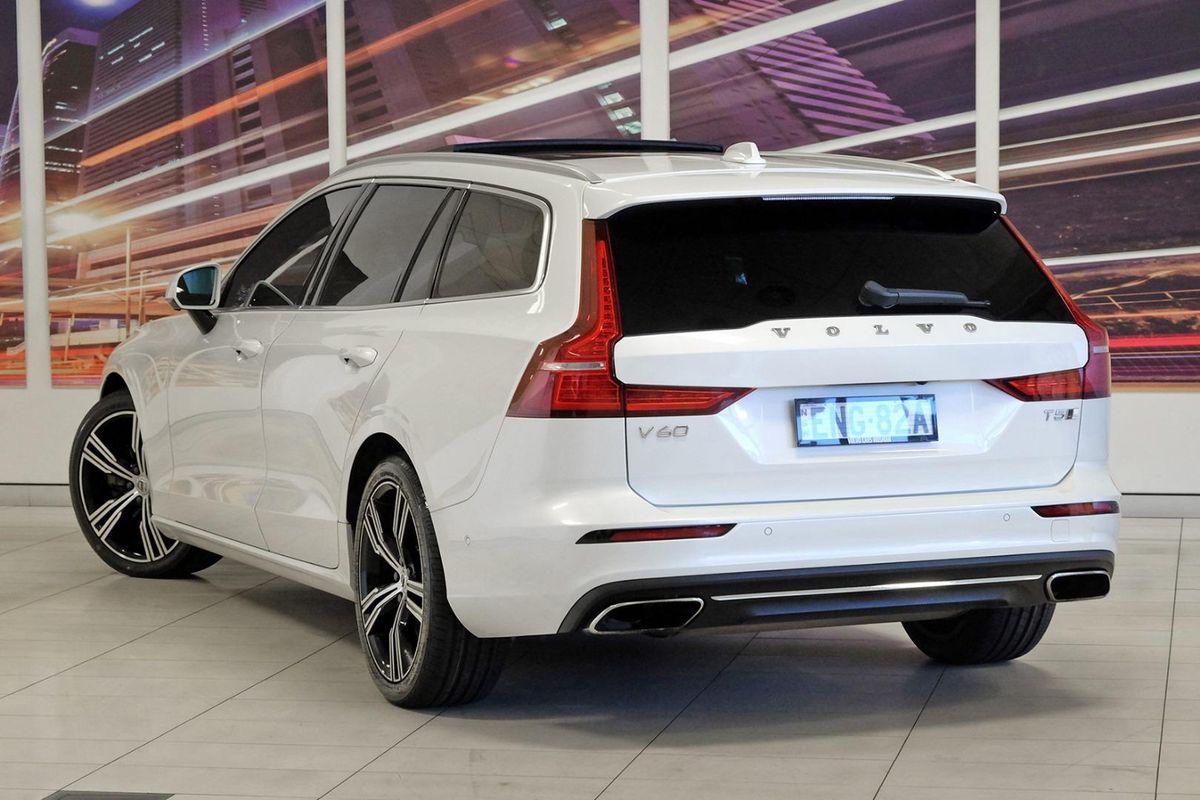 2021 Volvo V60 T5 Inscription