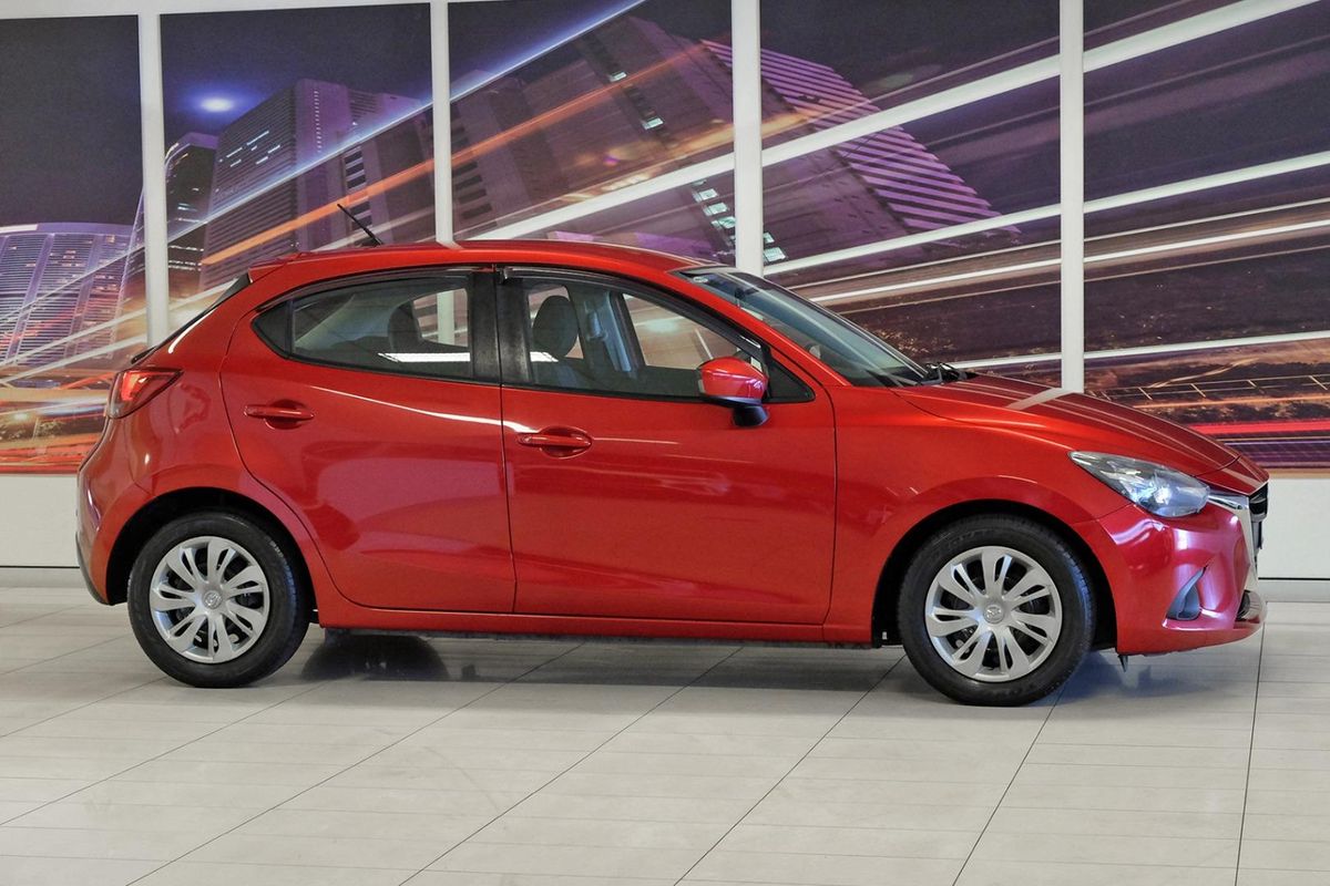 2016 Mazda 2 Neo DJ Series image 3