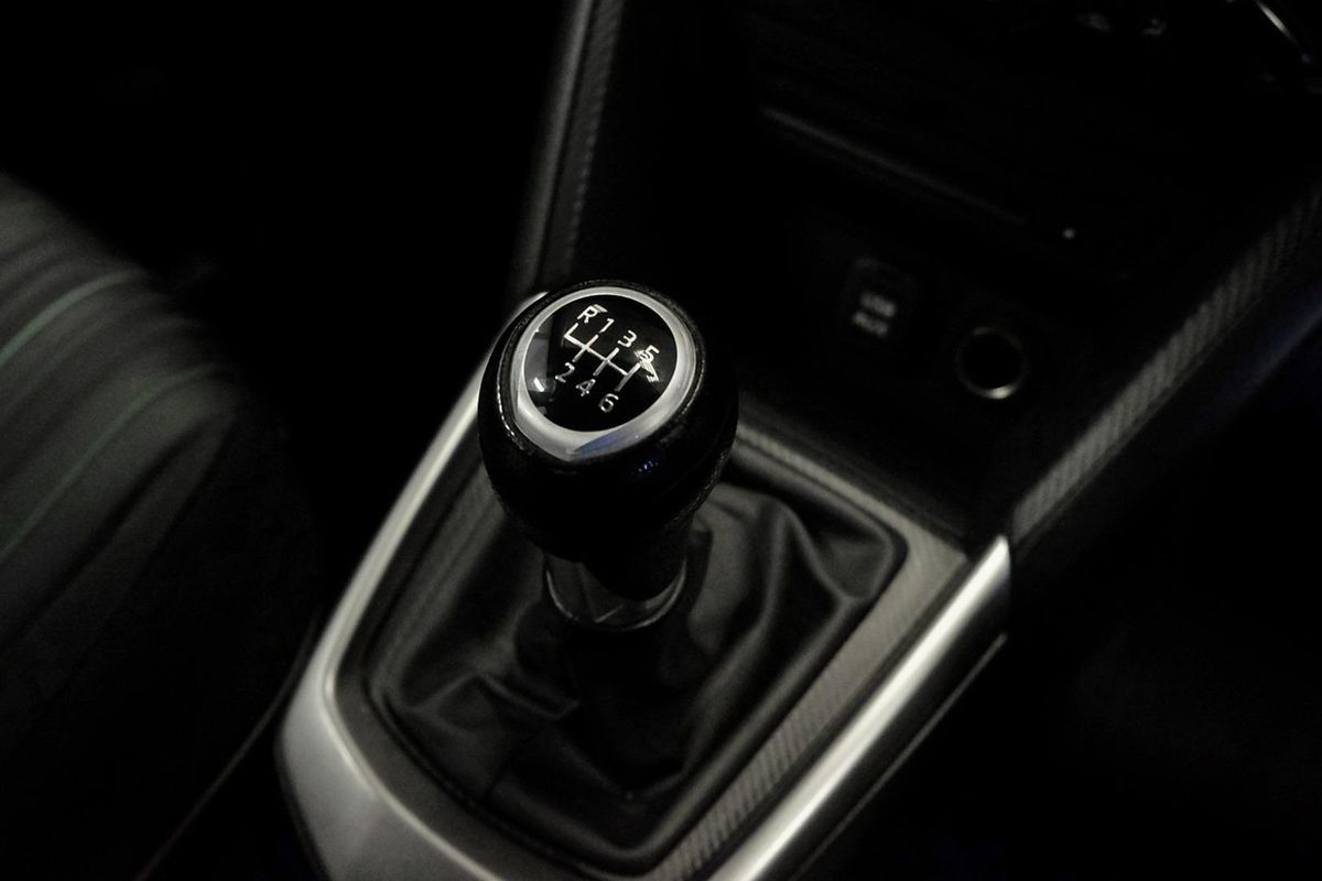 2016 Mazda 2 Neo DJ Series image 11