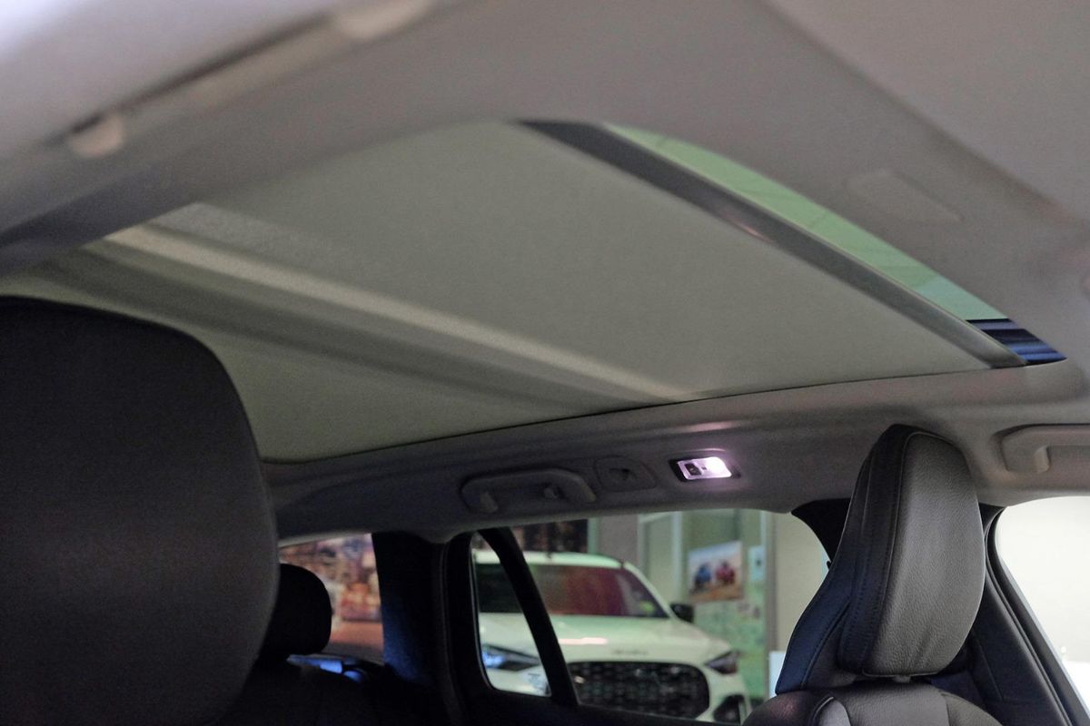 2021 Volvo V60 T5 Inscription image 16