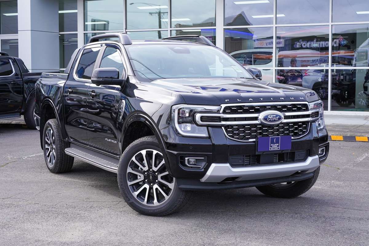 2025 Ford Ranger Platinum 4X4 3.0L