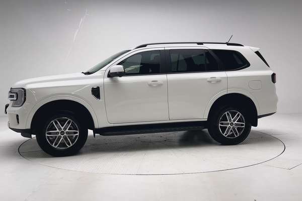 2025 Ford Everest Trend 2.0L thumb-6