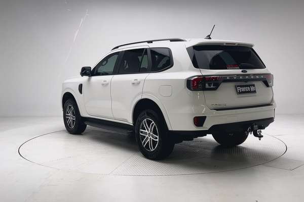 2025 Ford Everest Trend 2.0L thumb-8