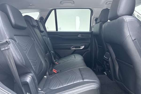 2025 Ford Everest Trend 2.0L thumb-11