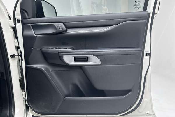 2025 Ford Everest Trend 2.0L thumb-18