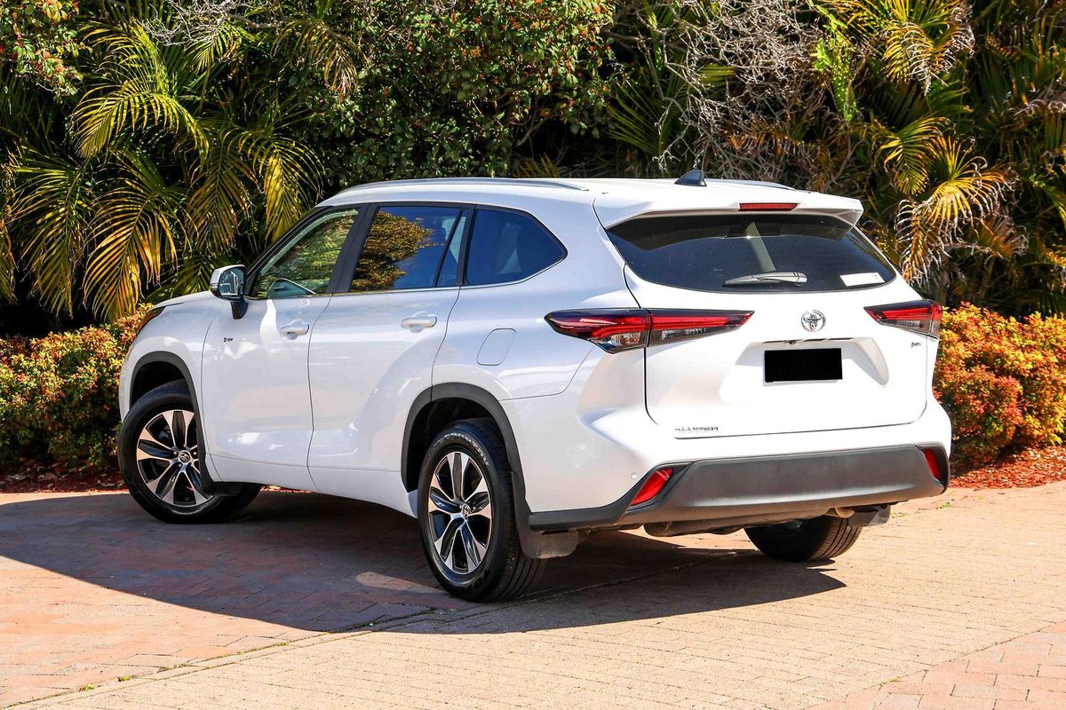 2025 Toyota Kluger GXL AXUH78R