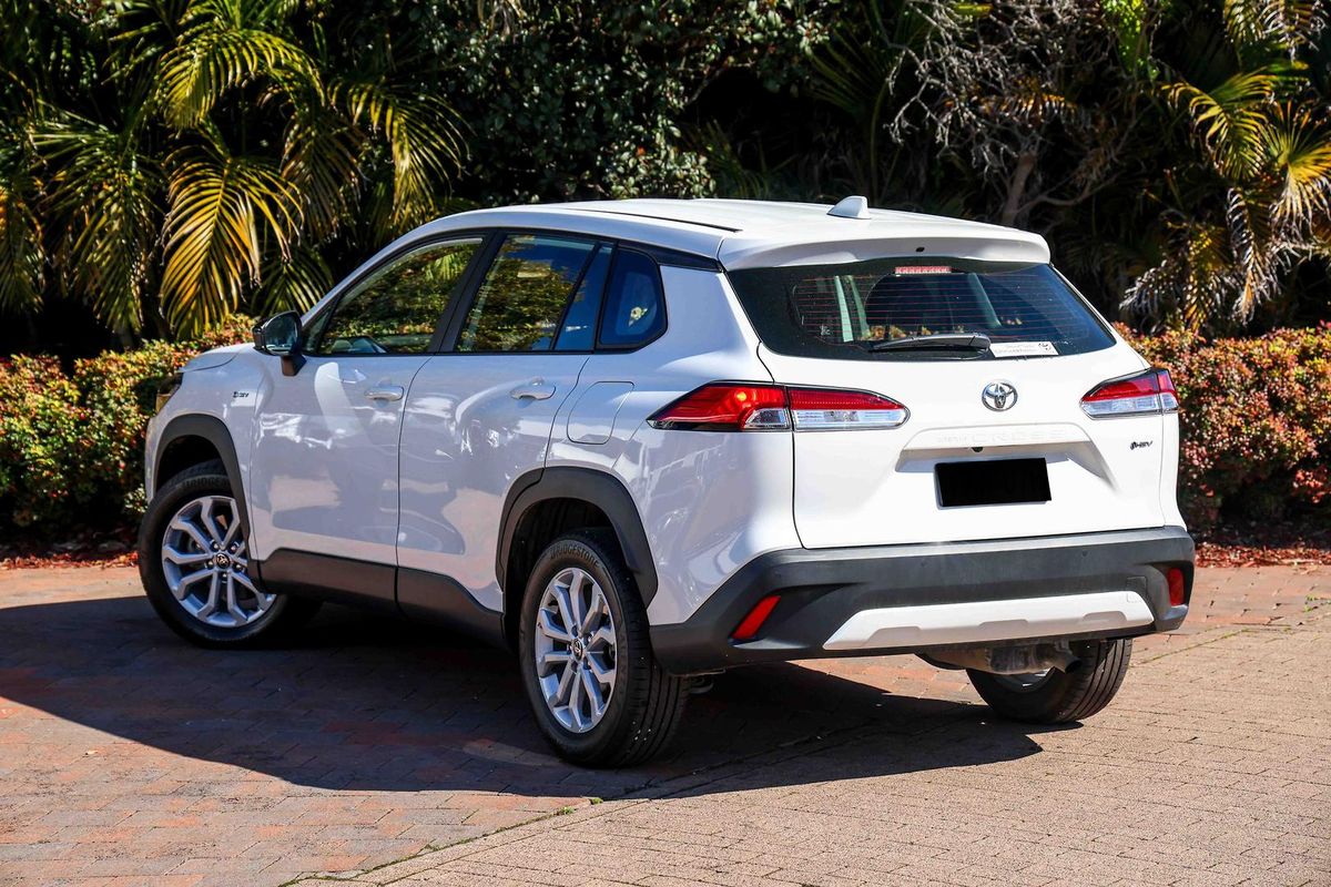 2025 Toyota Corolla Cross GX MXGH10R