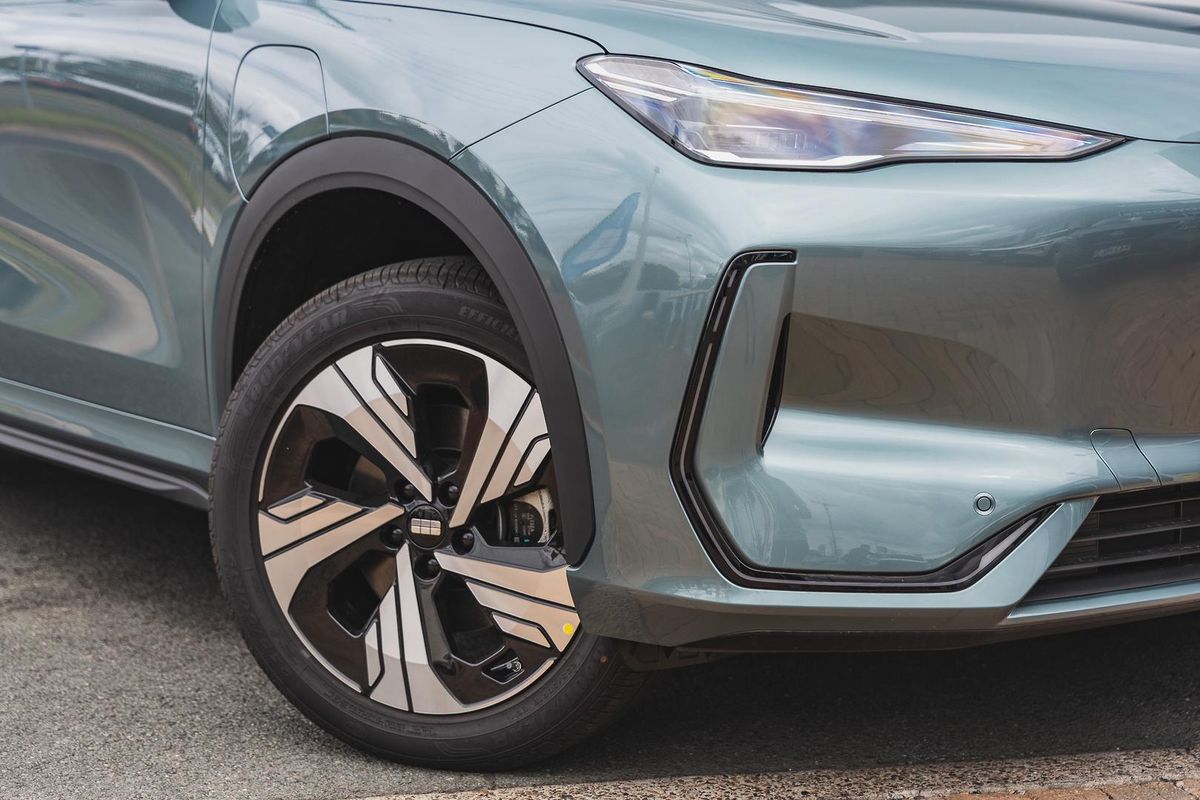 2026 Geely EX5 Inspire Extended Range E245