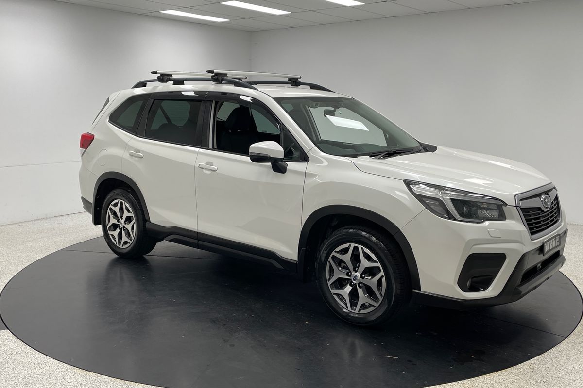 2021 Subaru Forester 2.5i S5