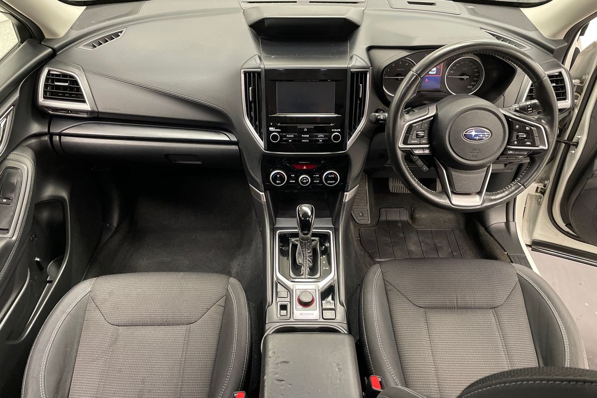2021 Subaru Forester 2.5i S5