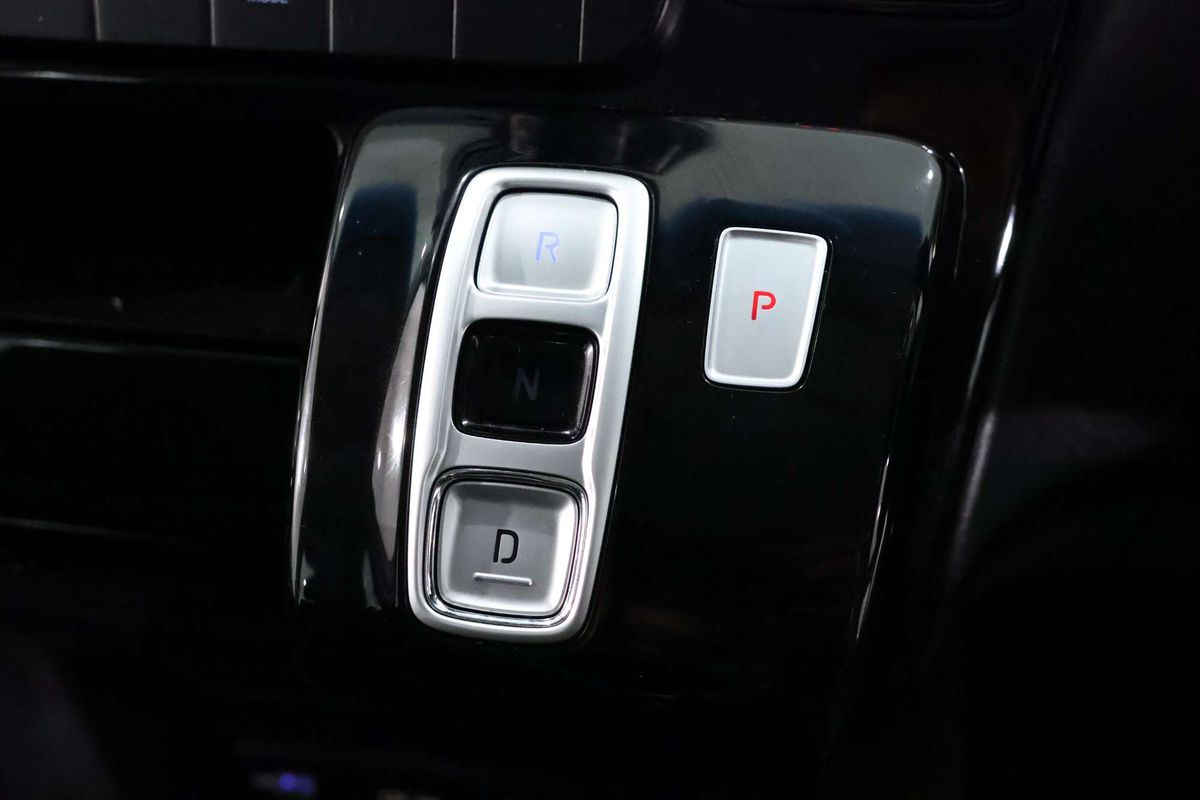2023 Hyundai STARIA US4.V2