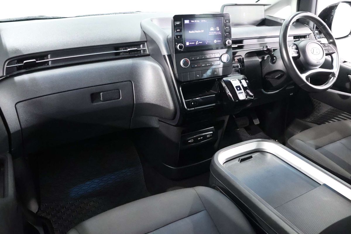 2023 Hyundai STARIA US4.V2