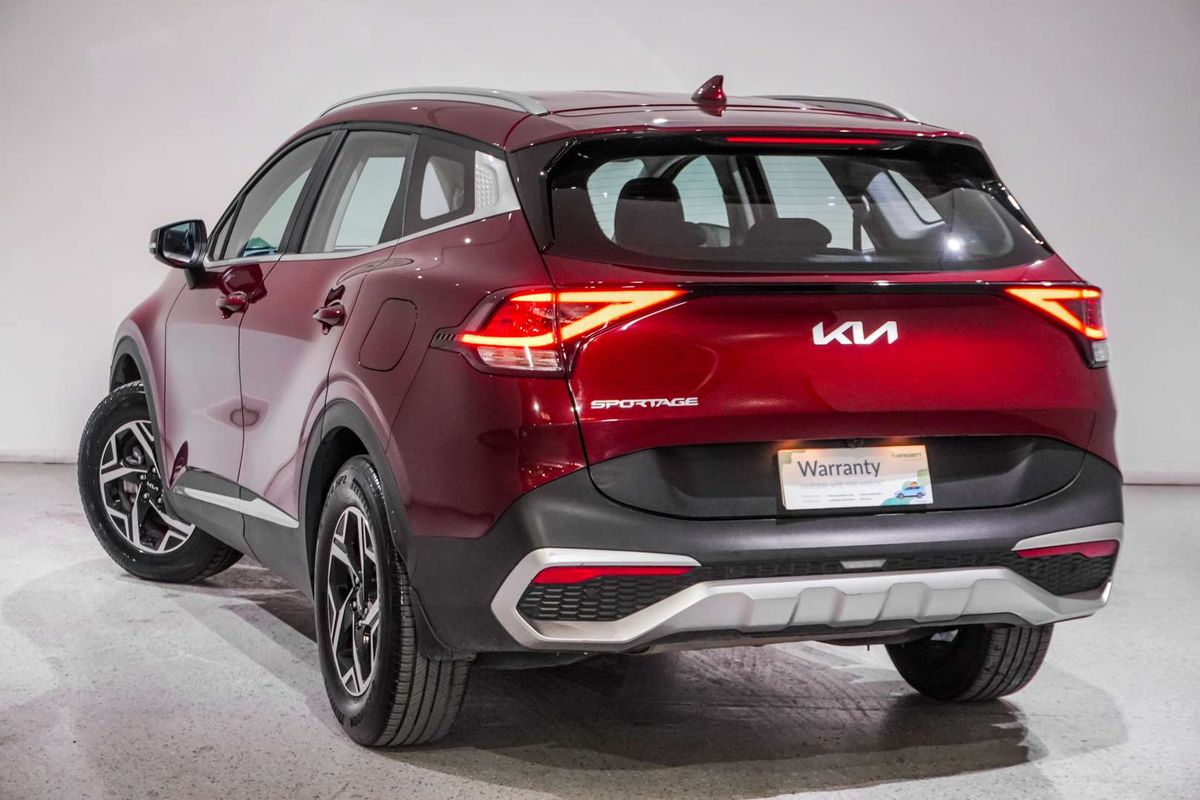 2024 Kia Sportage S NQ5