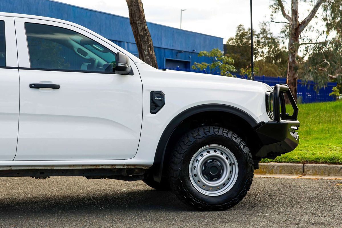 2022 Ford Ranger XL 4X4 2.0L image 4