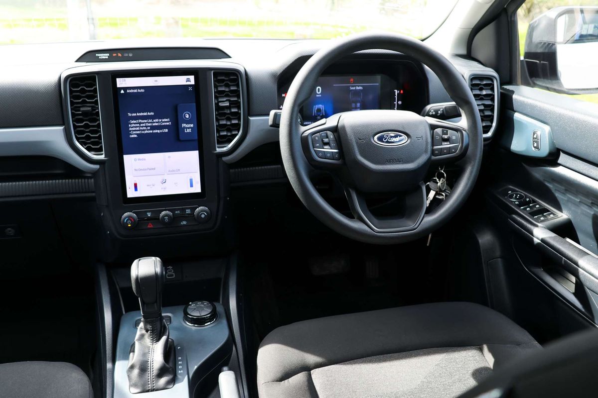 2022 Ford Ranger XL 4X4 2.0L image 12