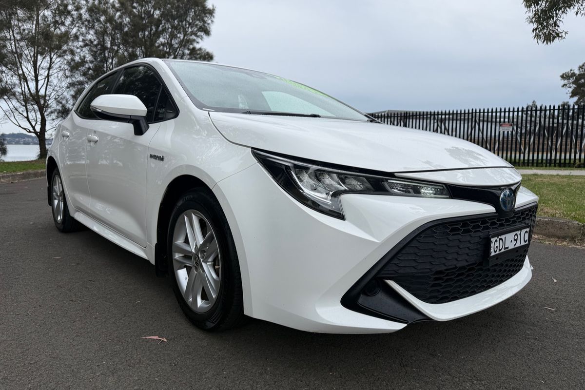 2019 Toyota Corolla Ascent Sport Hybrid ZWE211R