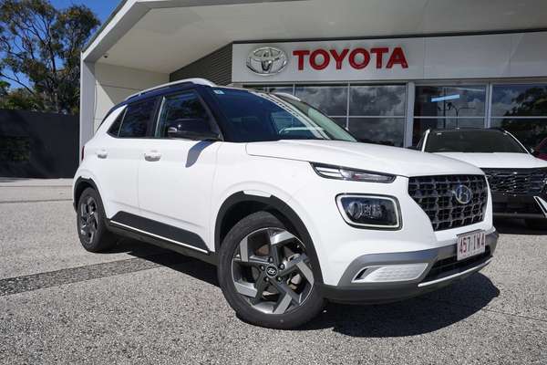 2023 Hyundai Venue Elite QX.V5