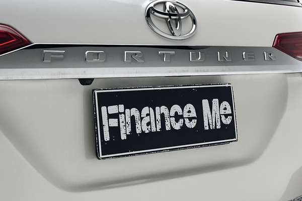 2016 Toyota Fortuner Crusade GUN156R thumb-21