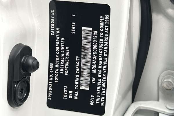 2016 Toyota Fortuner Crusade GUN156R thumb-23