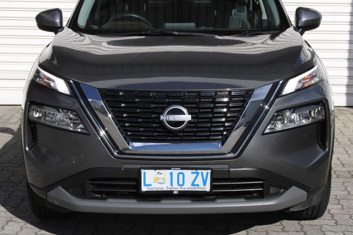 2024 Nissan X-TRAIL ST T33