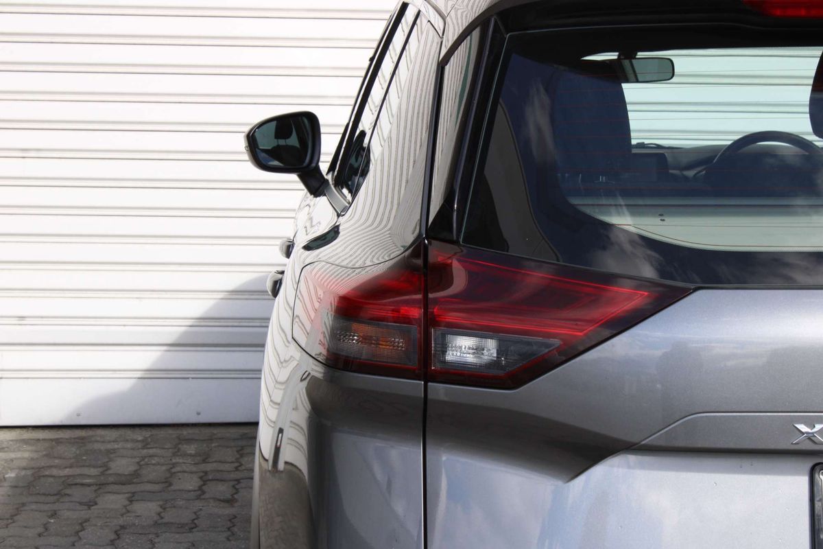 2024 Nissan X-TRAIL ST T33