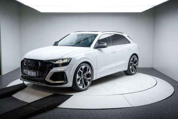 2022 Audi RS Q8 TFSI F1