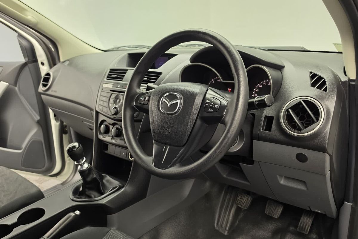 2012 Mazda BT-50 XT Hi-Rider UP Rear Wheel Drive image 13
