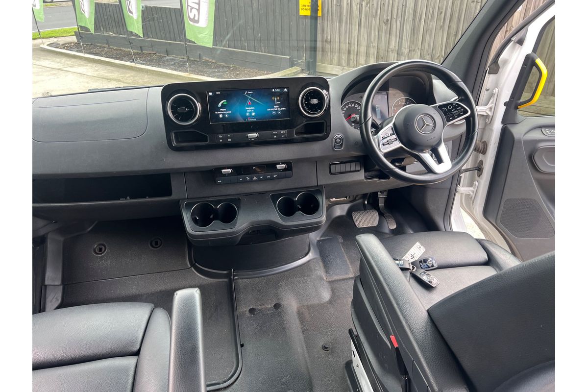 2020 Mercedes-Benz Sprinter 419CDI VS30 MWB Low Roof image 14