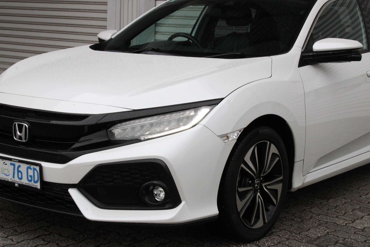 2019 Honda Civic VTi-LX 10th Gen