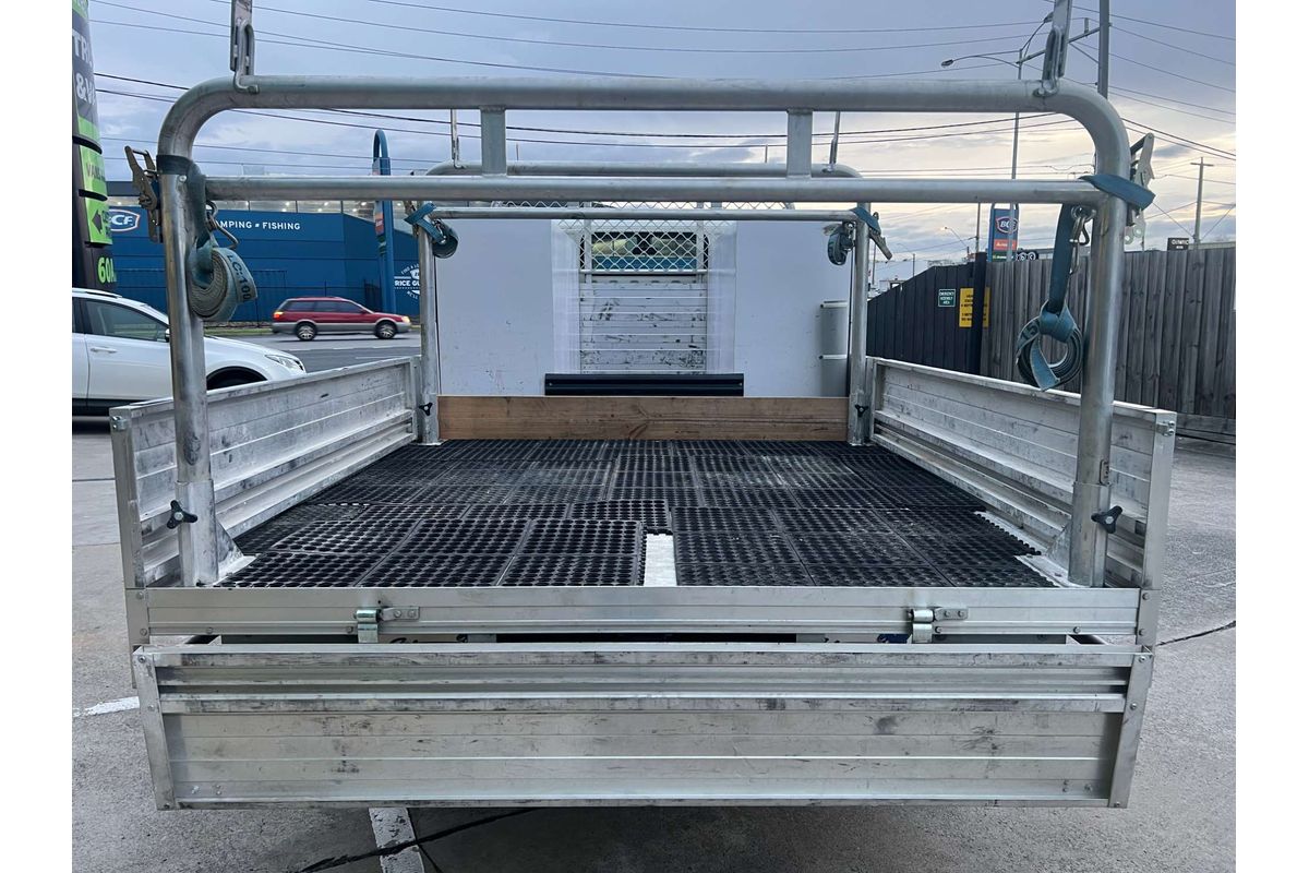 2024 Hino 300 Series 616 TRAY WITH TOOL BOXES image 18