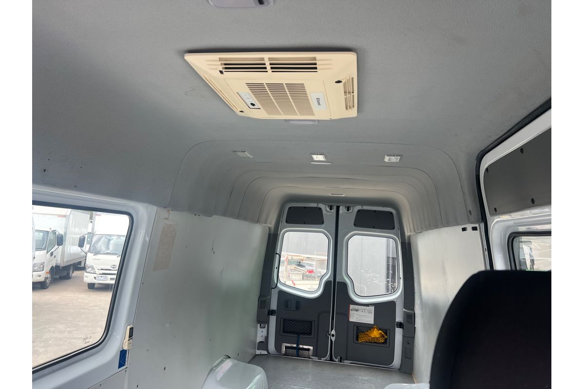2014 Mercedes-Benz Sprinter 516CDI NCV3 LWB High Roof image 14