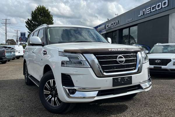 2022 Nissan Patrol Ti-L Y62